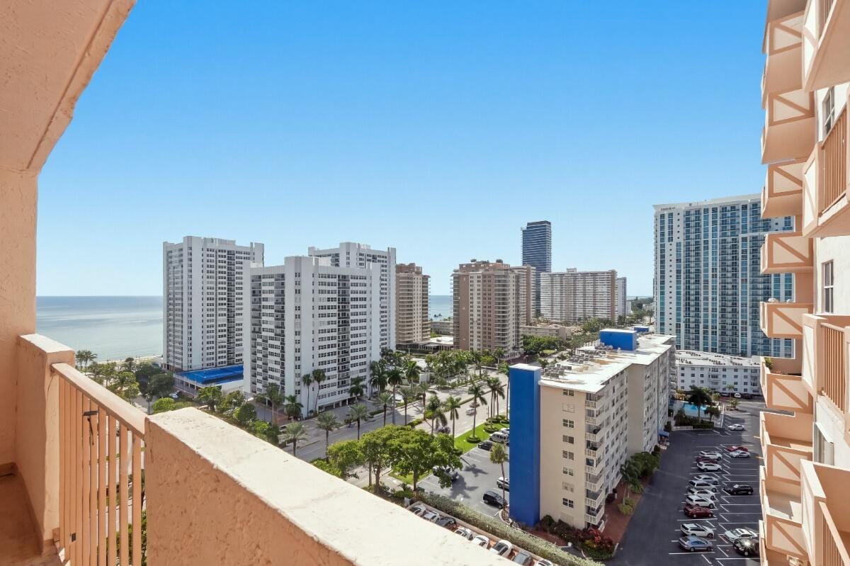 1865 S OCEAN Drive 16H — photo 4