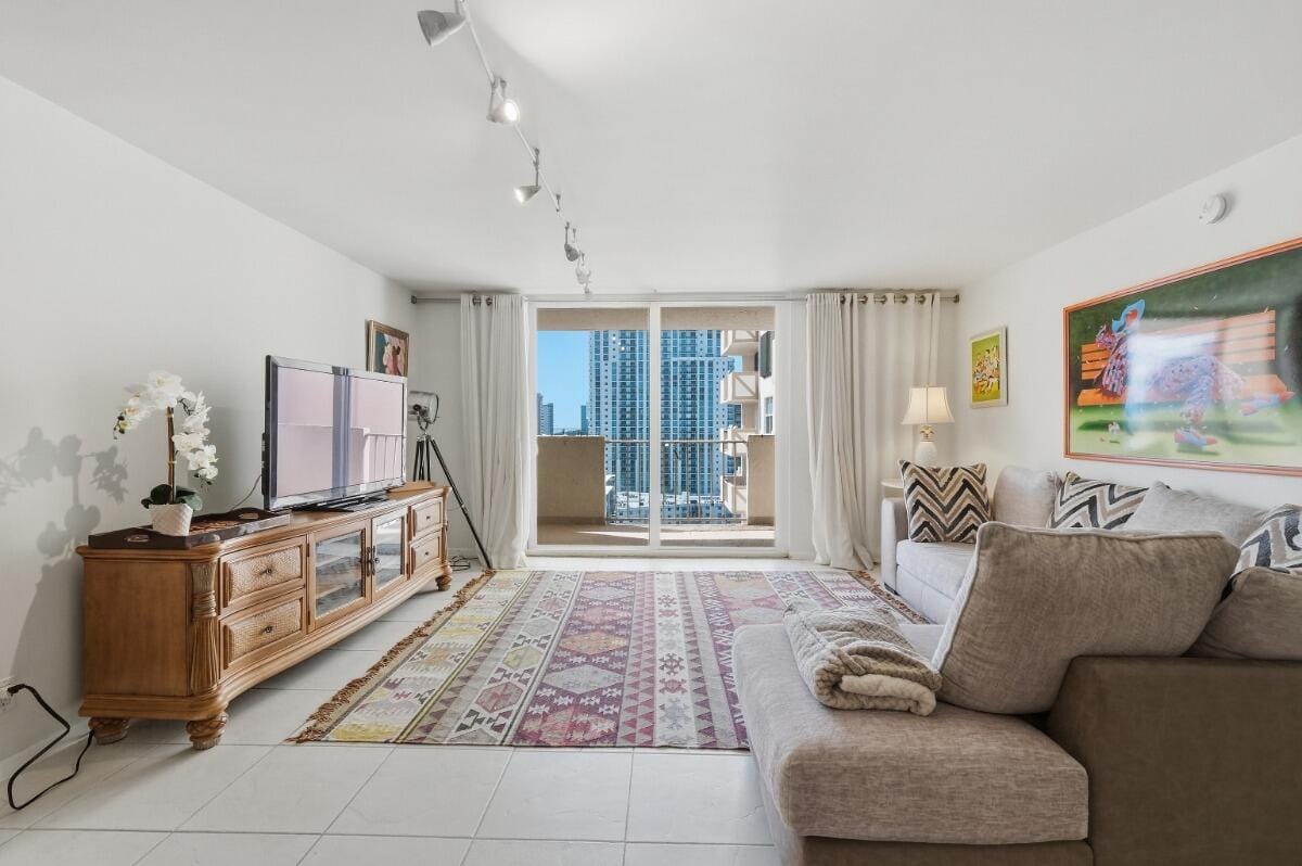 1865 S OCEAN Drive 16H — photo 5