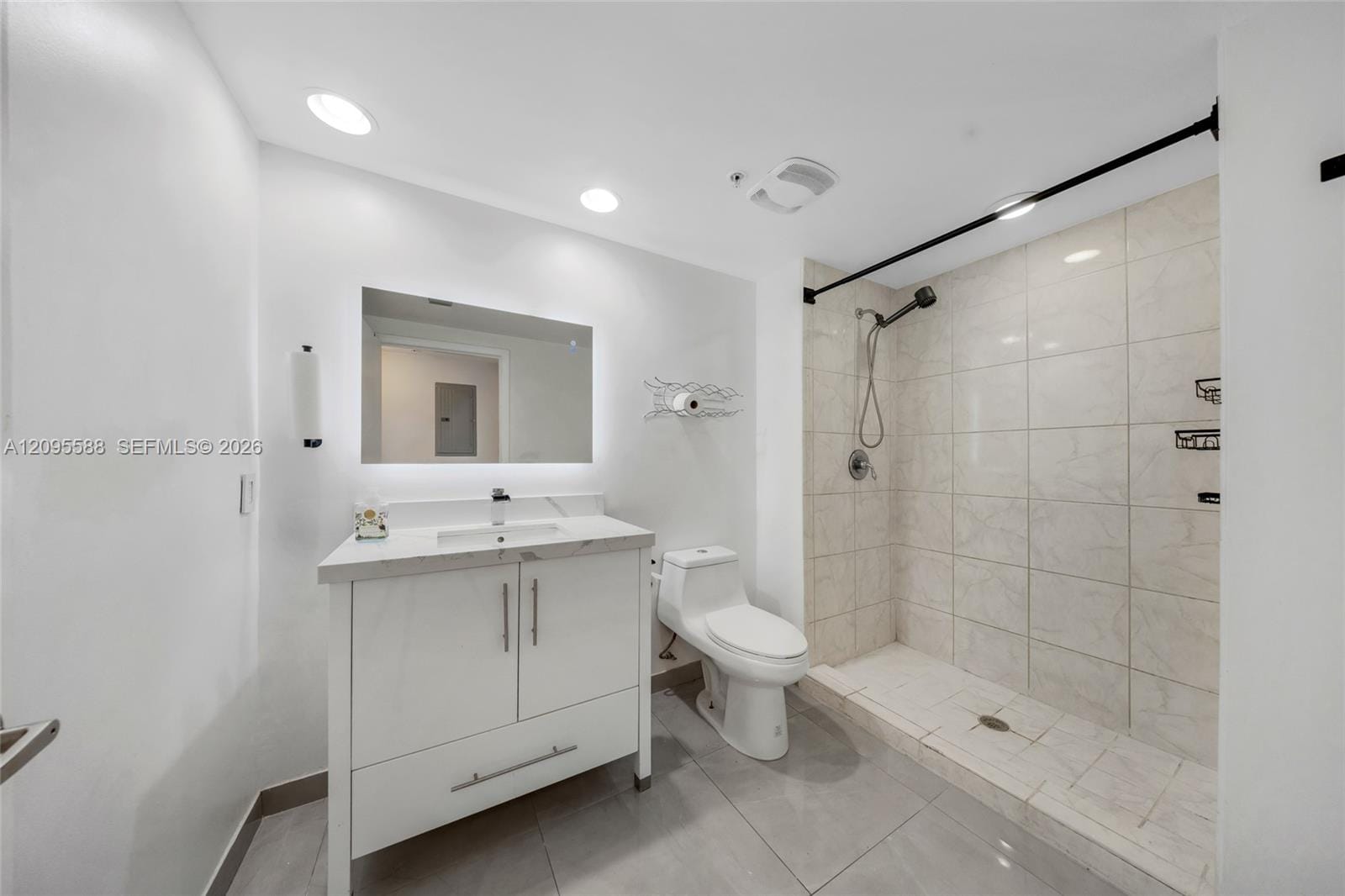 2775 NE 187th Street 318, Aventura, FL 33180 photo 22
