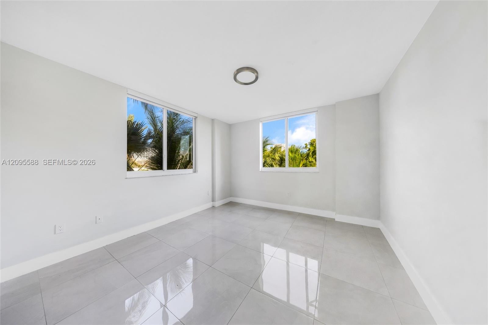 2775 NE 187th Street 318, Aventura, FL 33180 photo 25