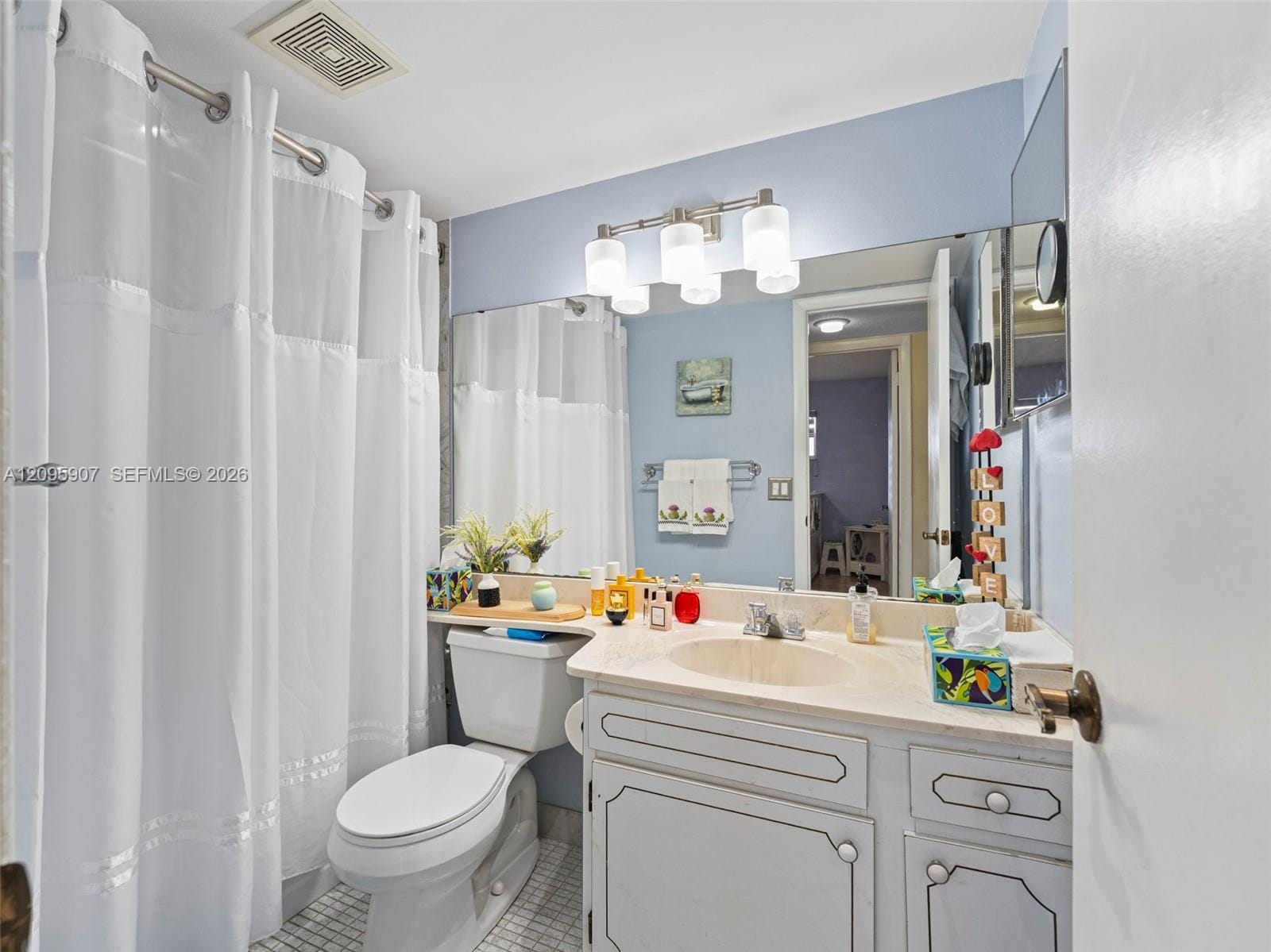 9820 S Hollybrook Lake Drive 208 — photo 11