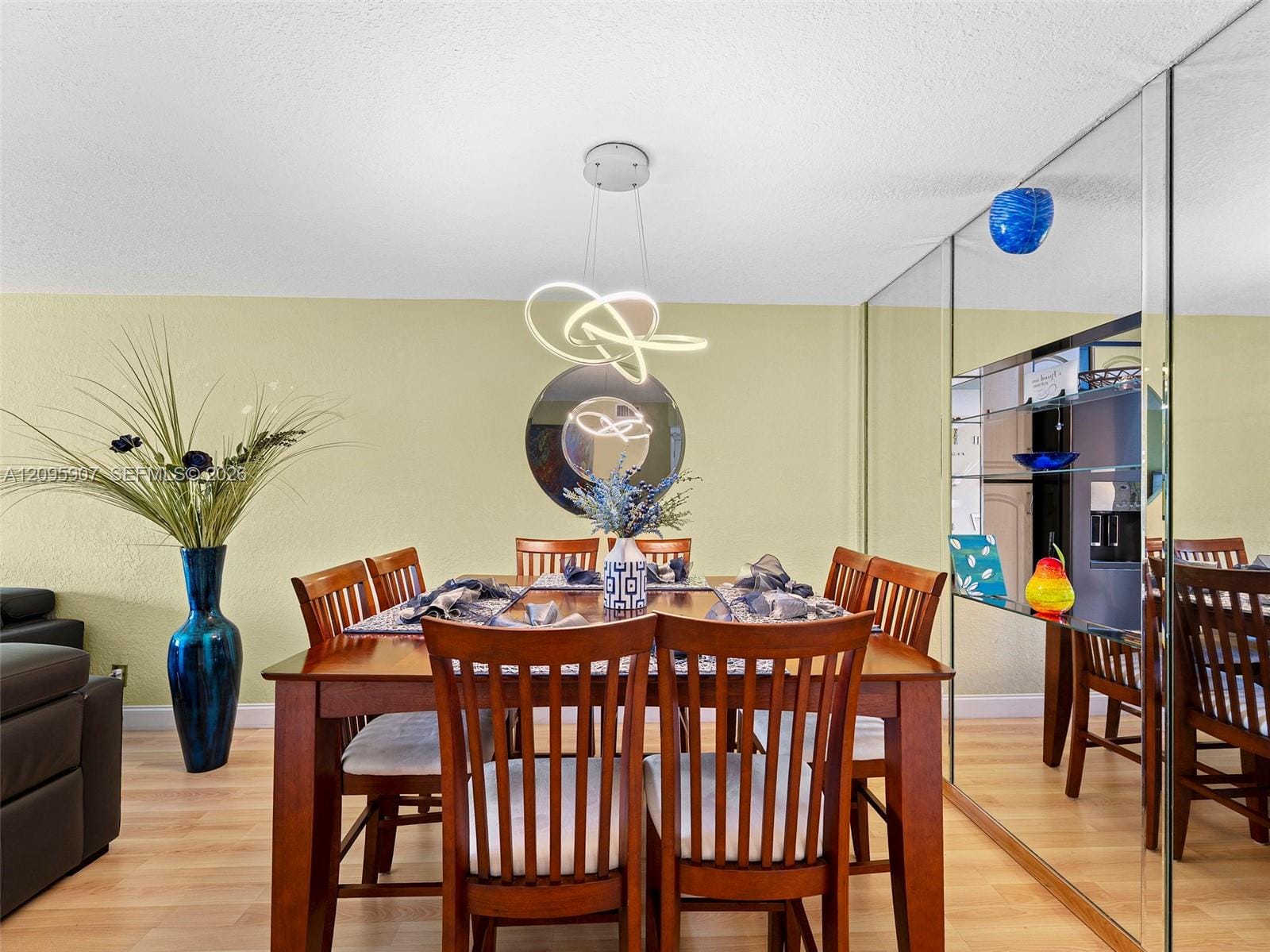 9820 S Hollybrook Lake Drive 208 — photo 8