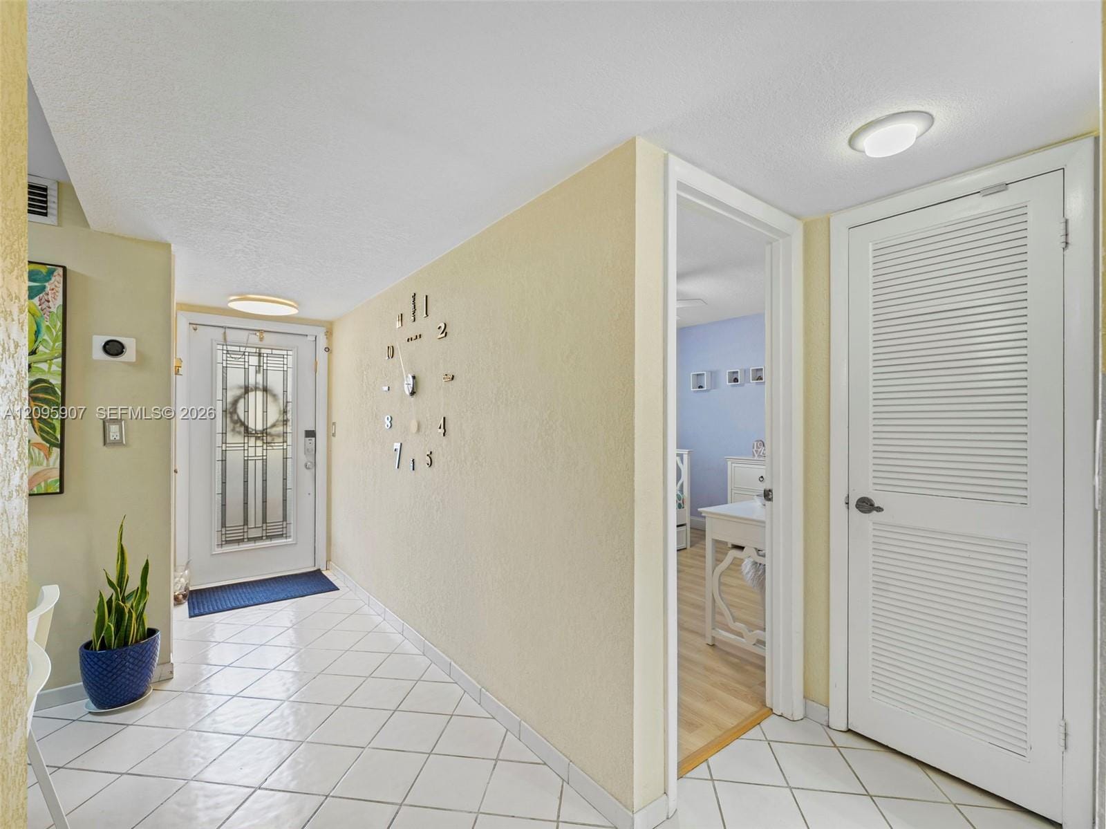 9820 S Hollybrook Lake Drive 208 — photo 10