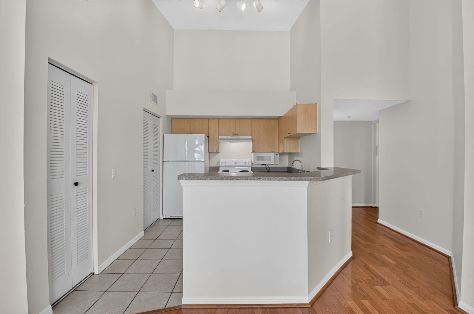 417 Villa Circle, Boynton Beach, FL 33435 photo 15