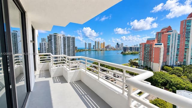 3300 NE 192nd Street LP13, Aventura, FL 33180