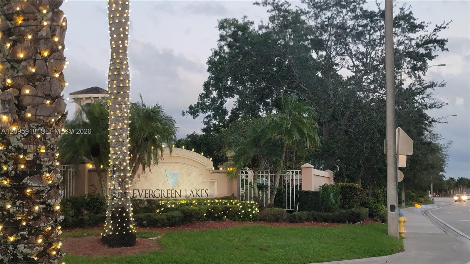 5001 Wiles Road 207, Coconut Creek, FL 33073 photo 12