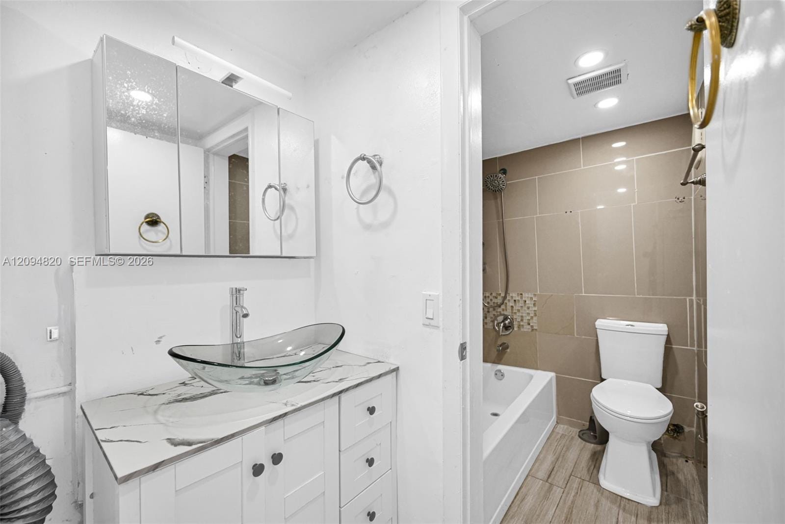 13101 Memorial Highway 104, North Miami, FL 33161 photo 13