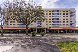 2500 NE 48TH Lane 301, Country Club Towers, Fort Lauderdale, FL