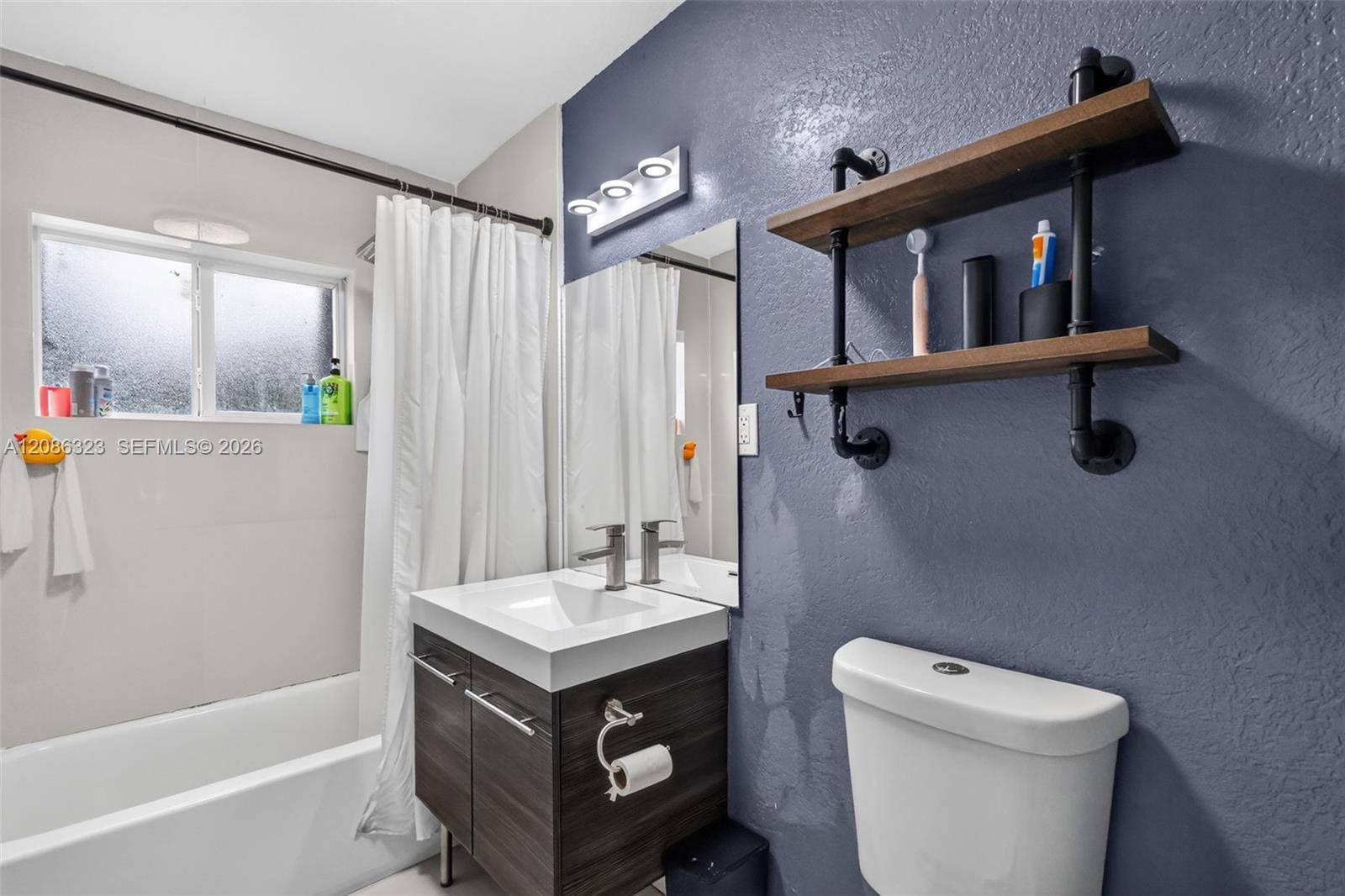 5317 NE 5th Avenue, Oakland Park, FL 33334 photo 23