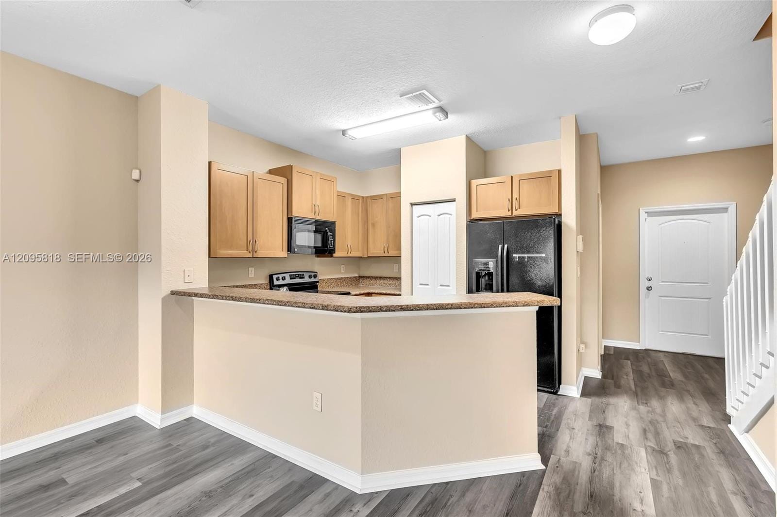3530 NW 29th Court — photo 3