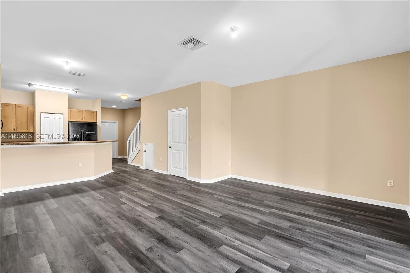 3530 NW 29th Court — photo 6