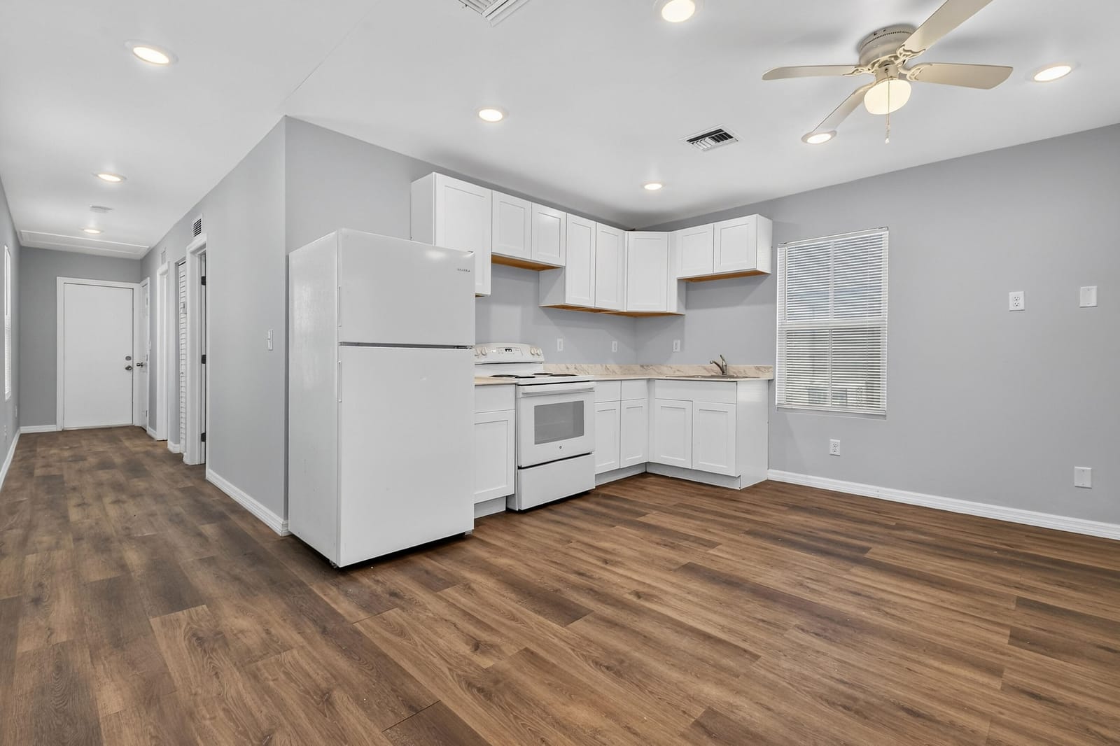 639 6th Street, West Palm Beach, FL 33401 photo 1