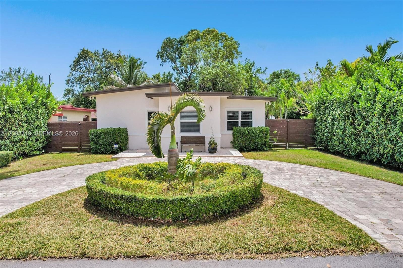 6550 SW 52nd Terrace, South Miami, FL 33155 photo 2