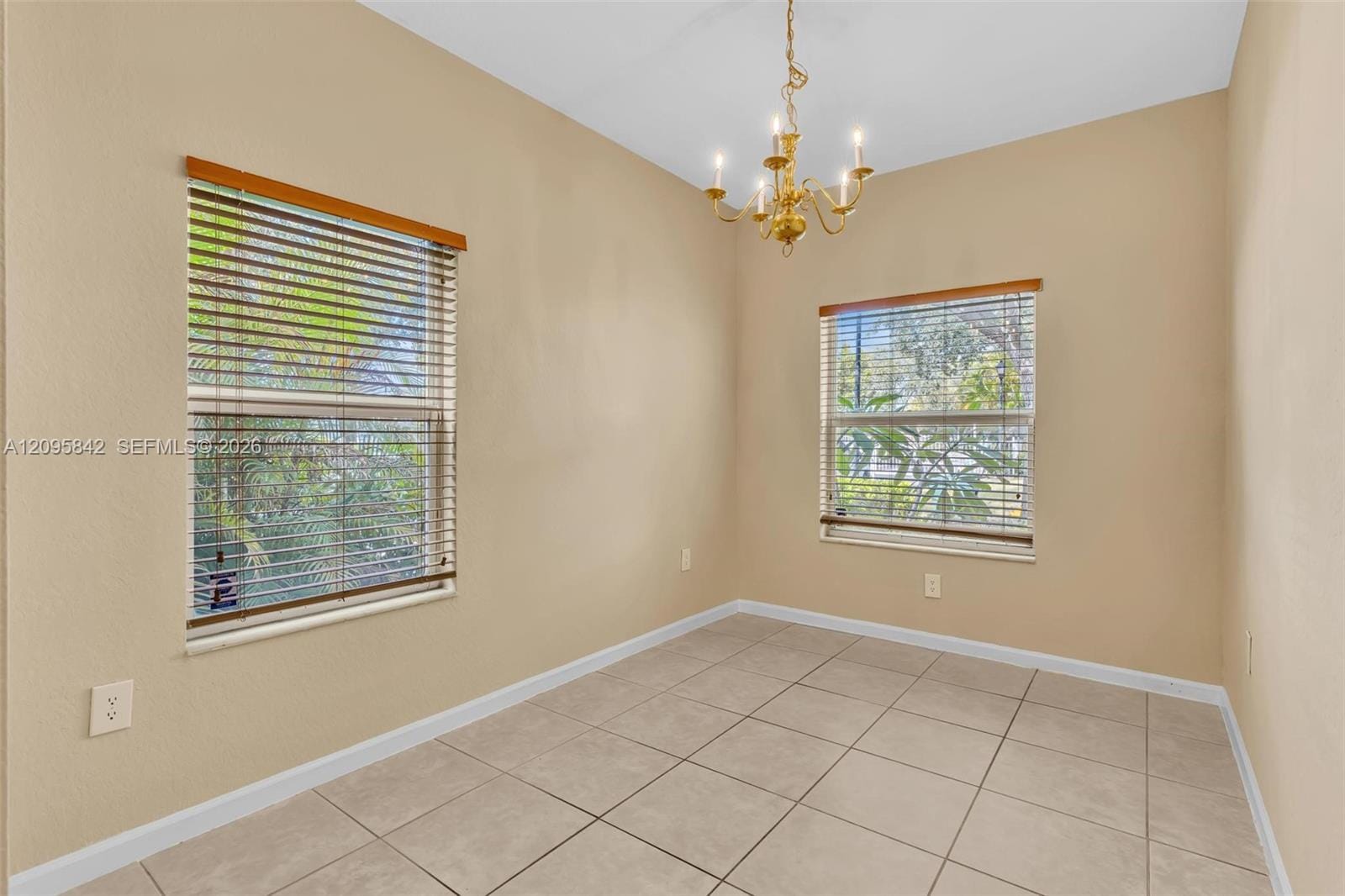 3102 NW 24th Way — photo 8