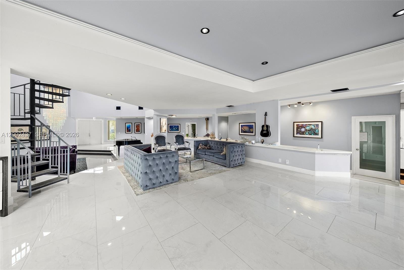 507 Palm Drive, Hallandale Beach, FL 33009 photo 15