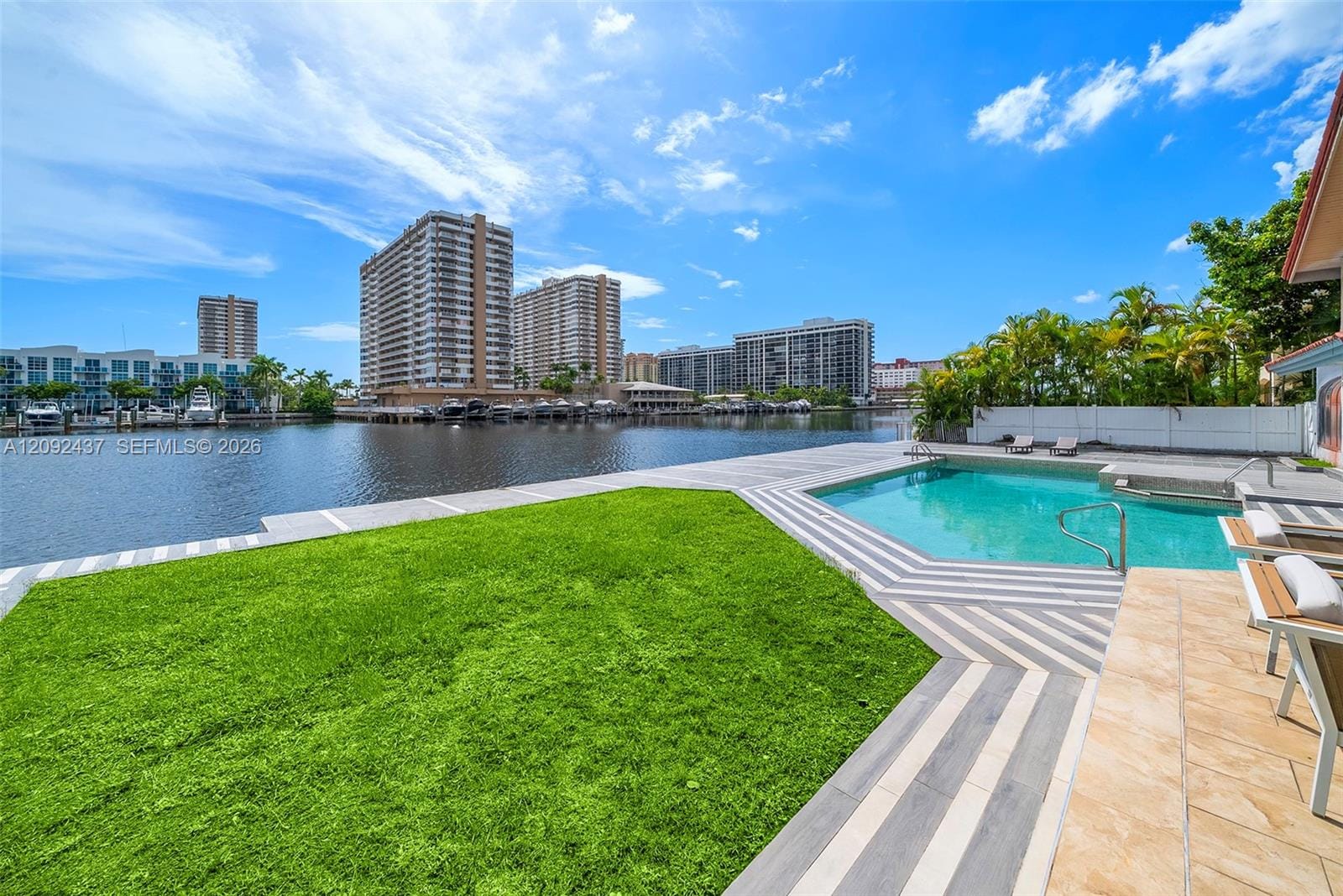 507 Palm Drive, Hallandale Beach, FL 33009 photo 5