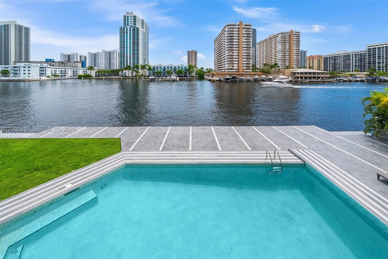 507 Palm Drive, Hallandale Beach, FL 33009 photo 7
