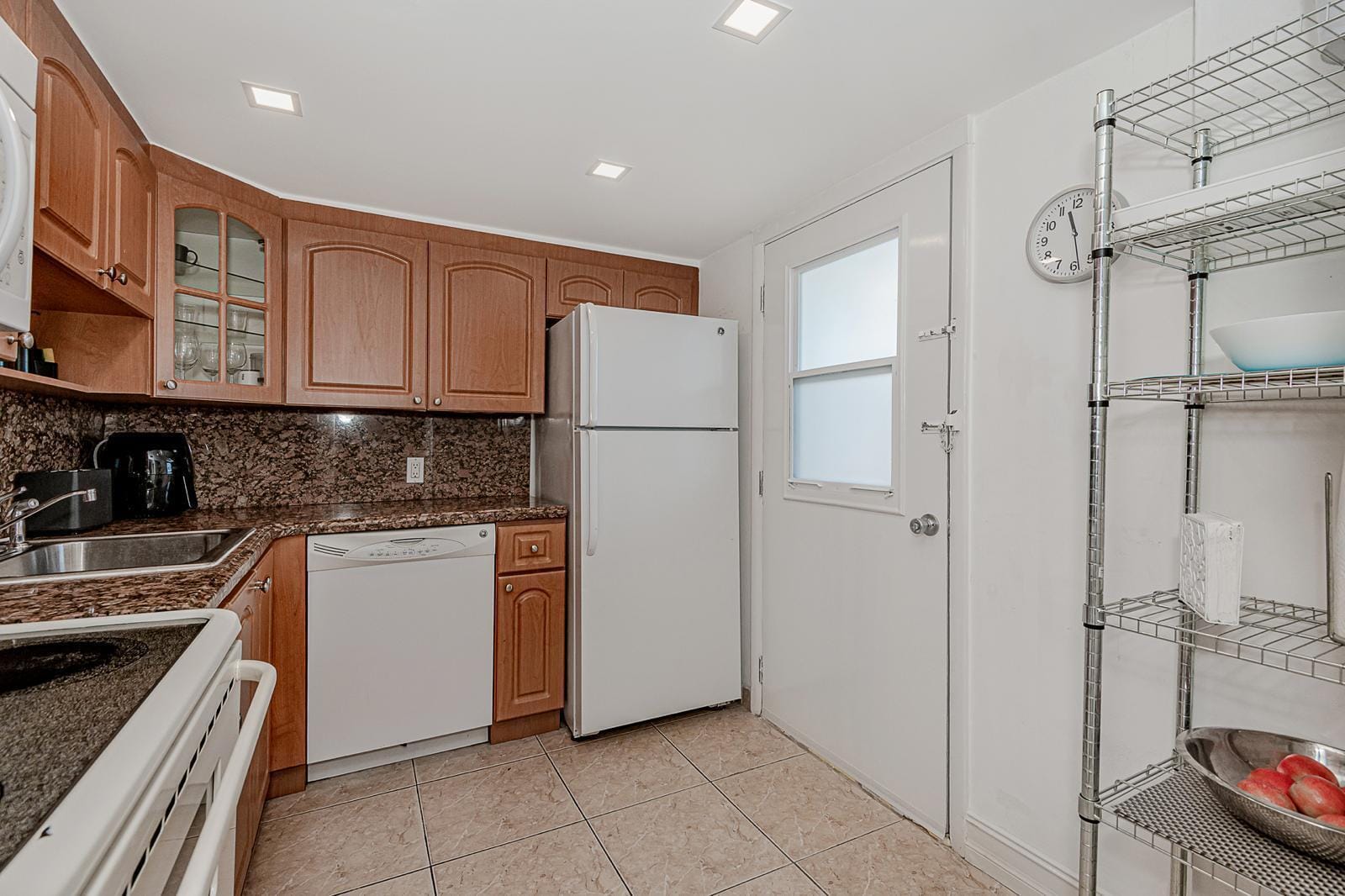 3475 N Country Club Drive 807 — photo 11