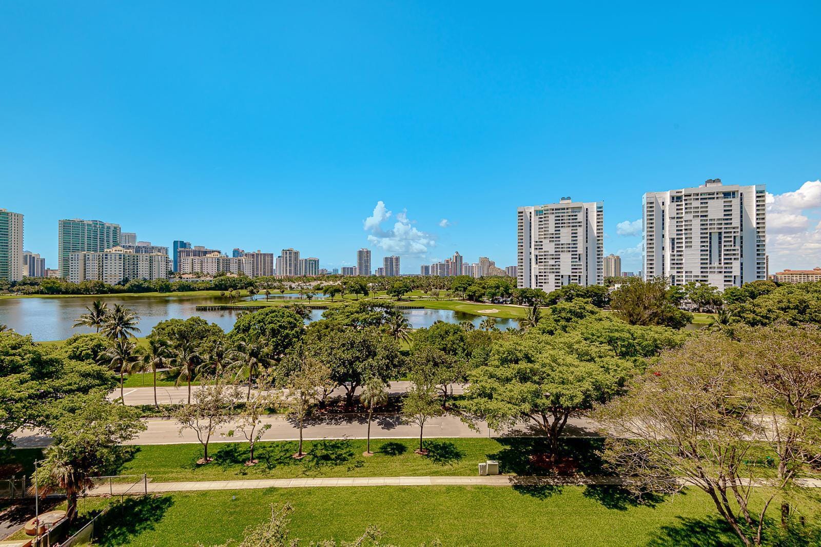 3475 N Country Club Drive 807, Aventura, FL 33180 photo 22