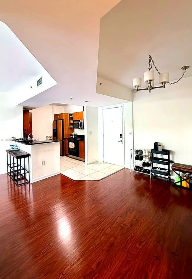 2775 NE 187th Street 225, Aventura, FL 33180