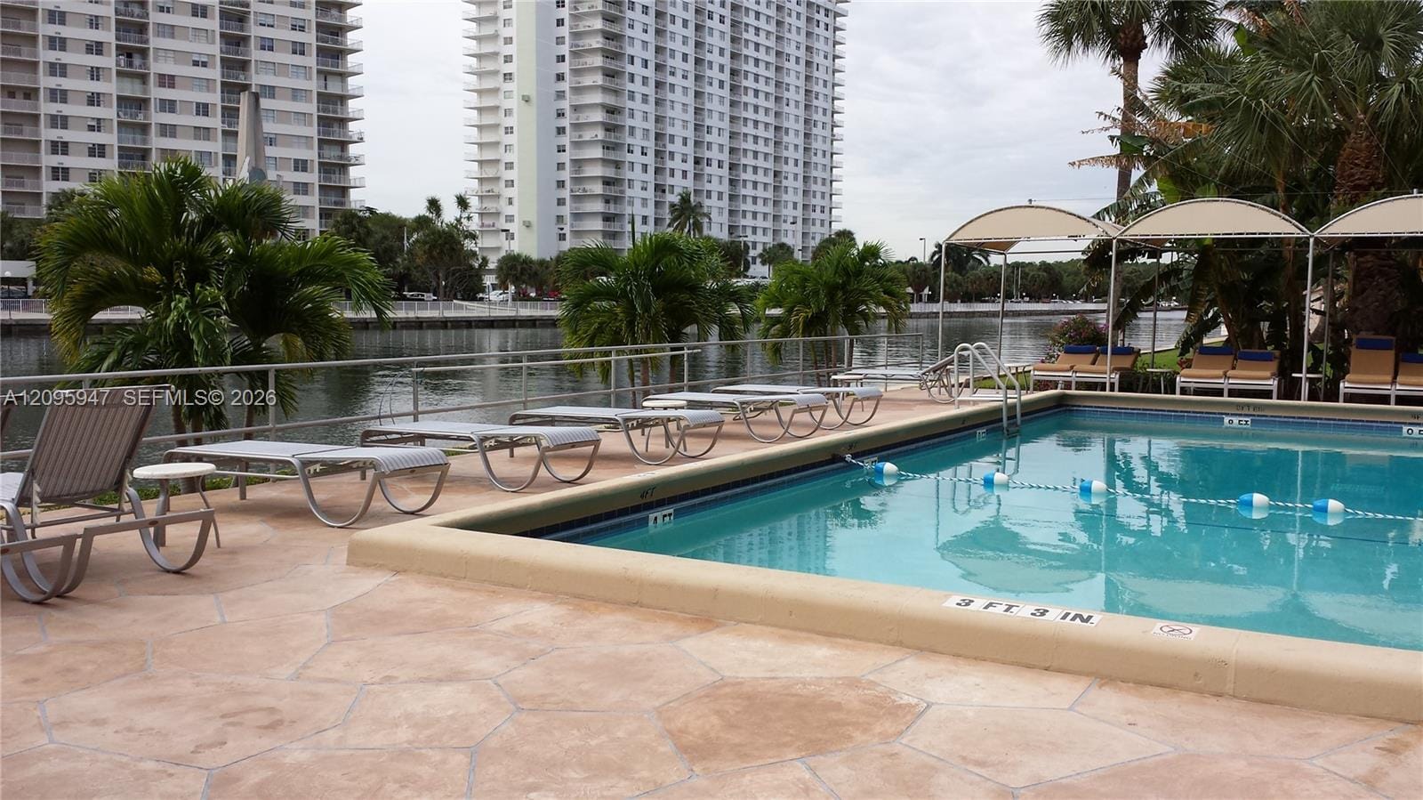 220 Kings Point Drive 606, Sunny Isles Beach, FL 33160 photo 18