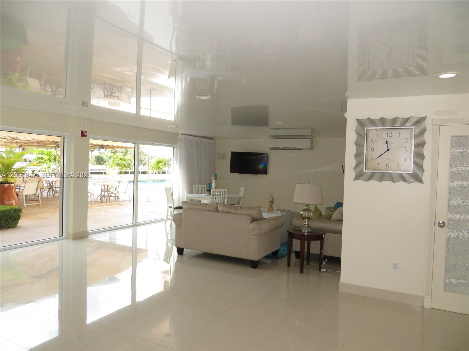 220 Kings Point Drive 606, Sunny Isles Beach, FL 33160 photo 22