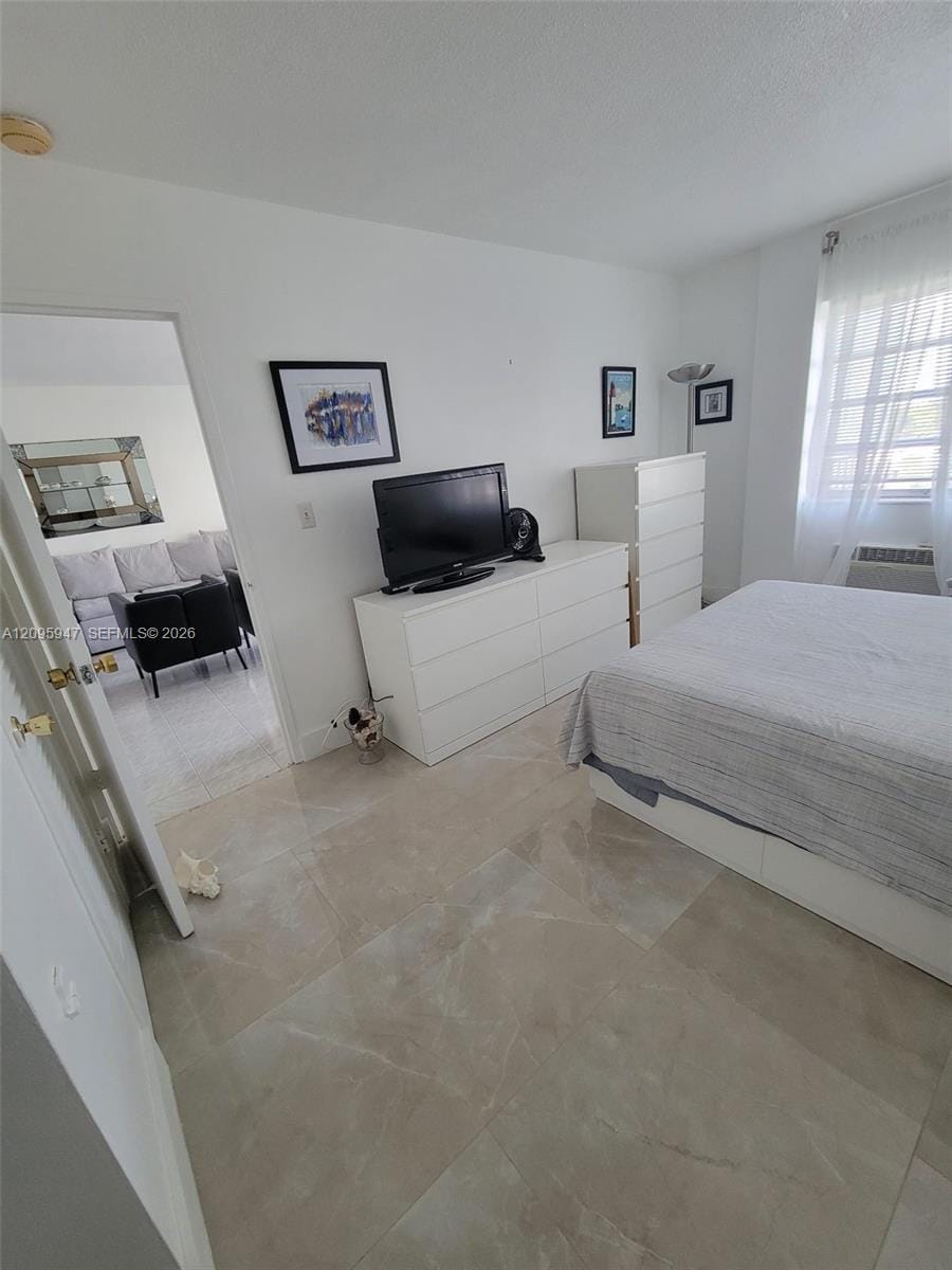 220 Kings Point Drive 606 — photo 6