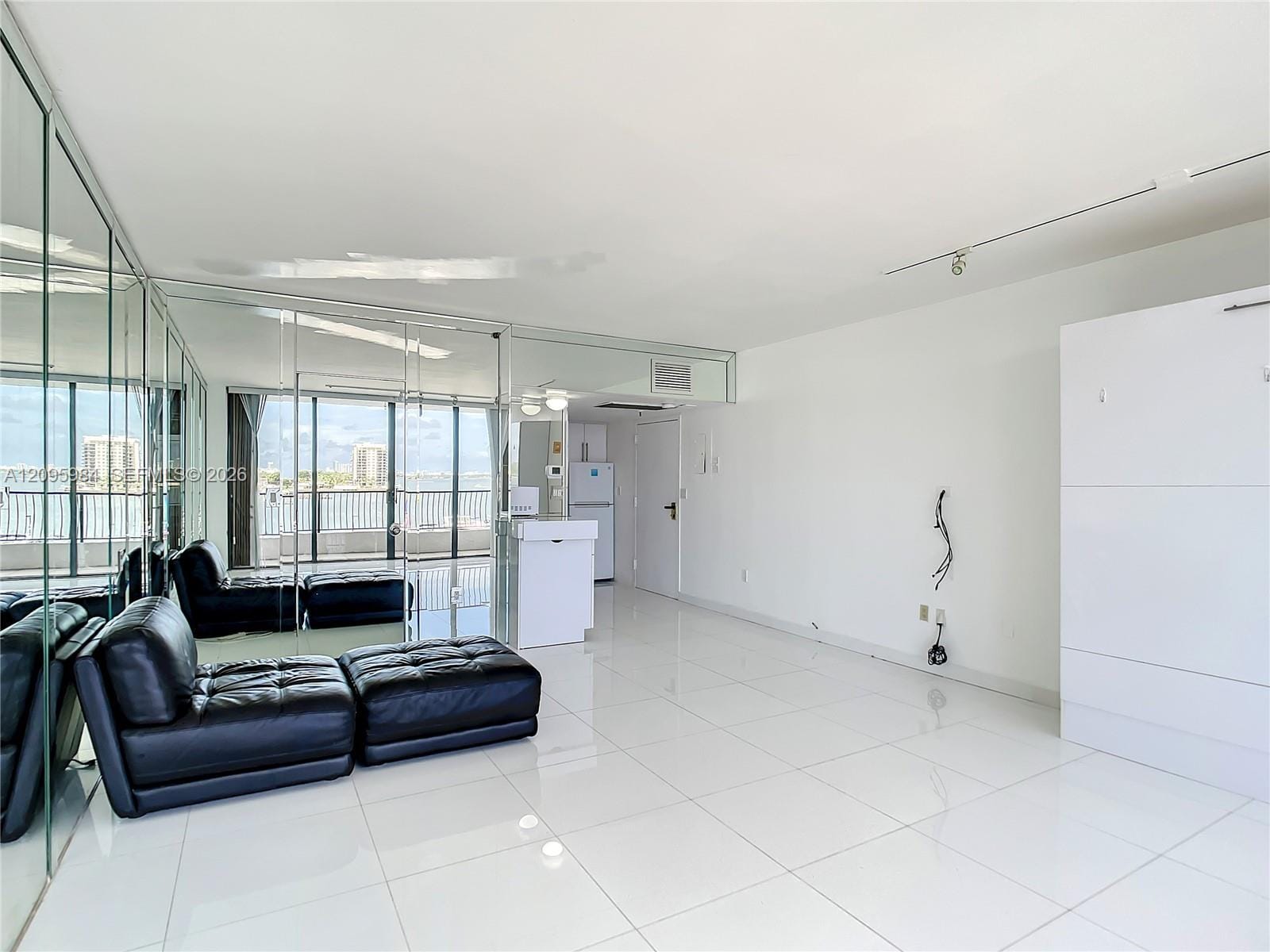 555 NE 15th Street 502 — photo 11