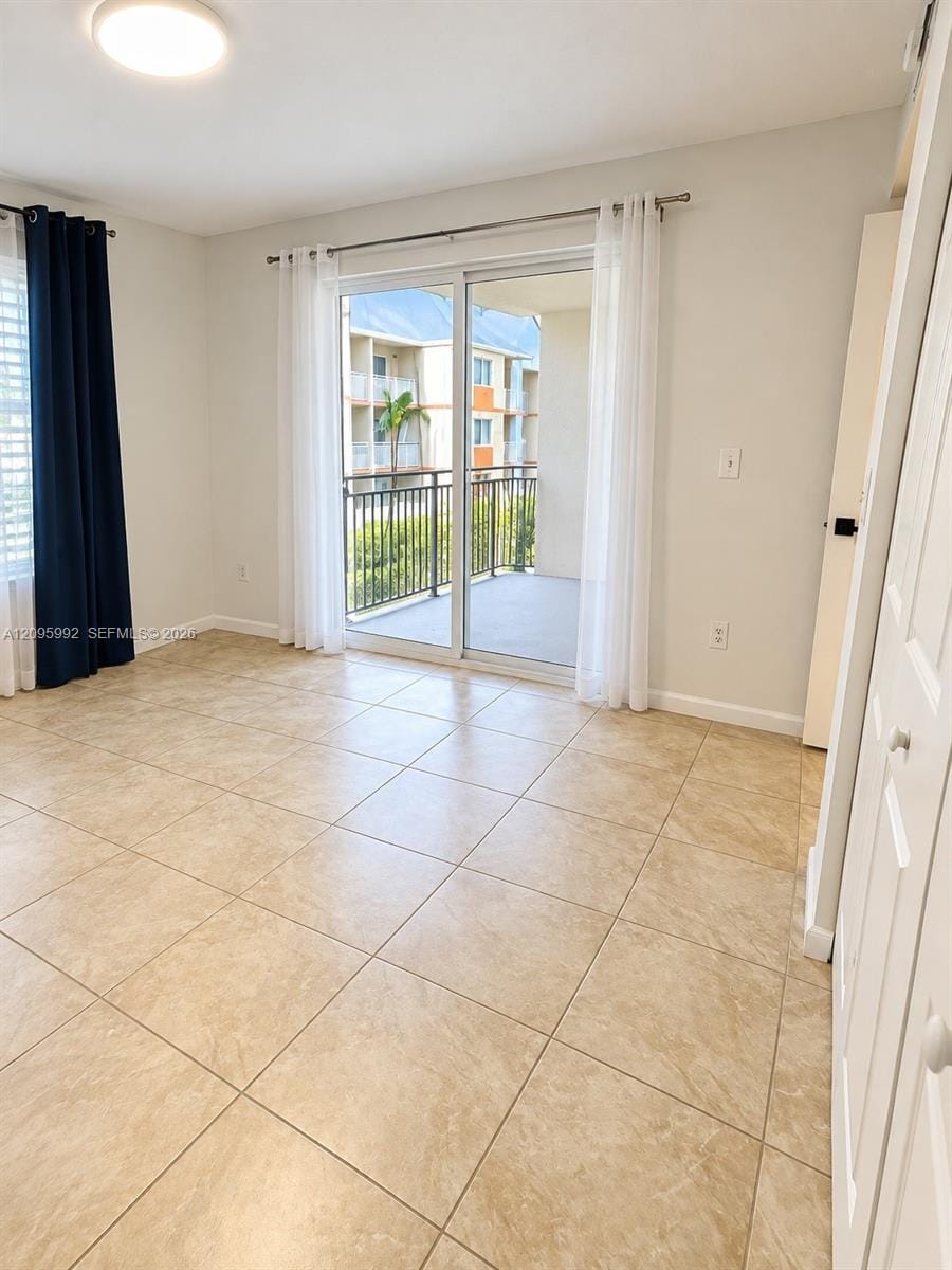 18870 NW 57th Avenue 202, Hialeah, FL 33015 photo 15