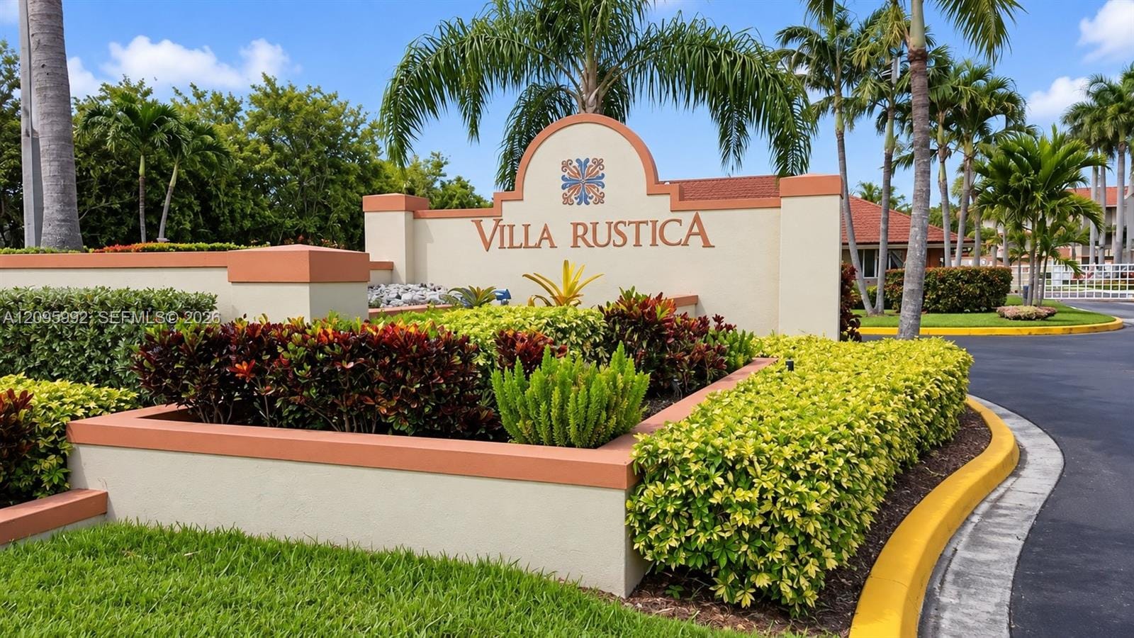 18870 NW 57th Avenue 202, Hialeah, FL 33015 photo 17