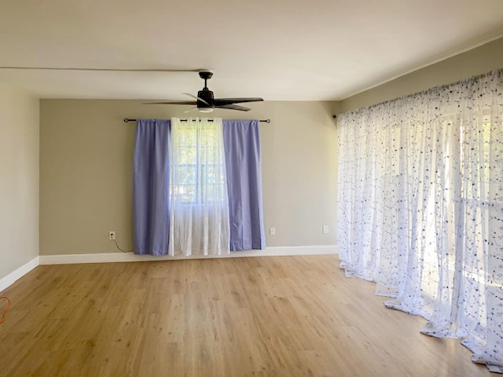 2050 OLEANDER Boulevard 7-206 — photo 2