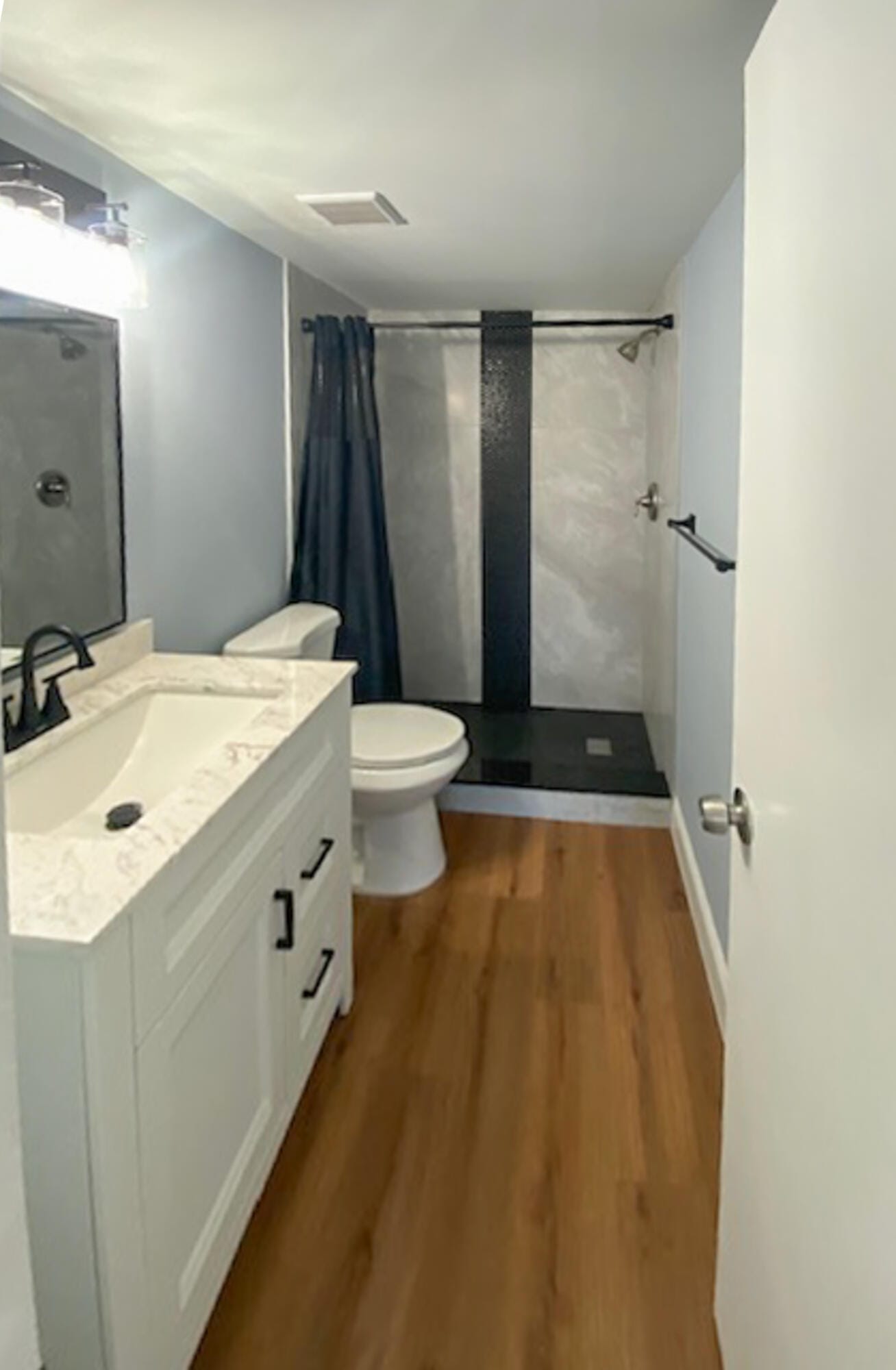 2050 OLEANDER Boulevard 7-206 — photo 5