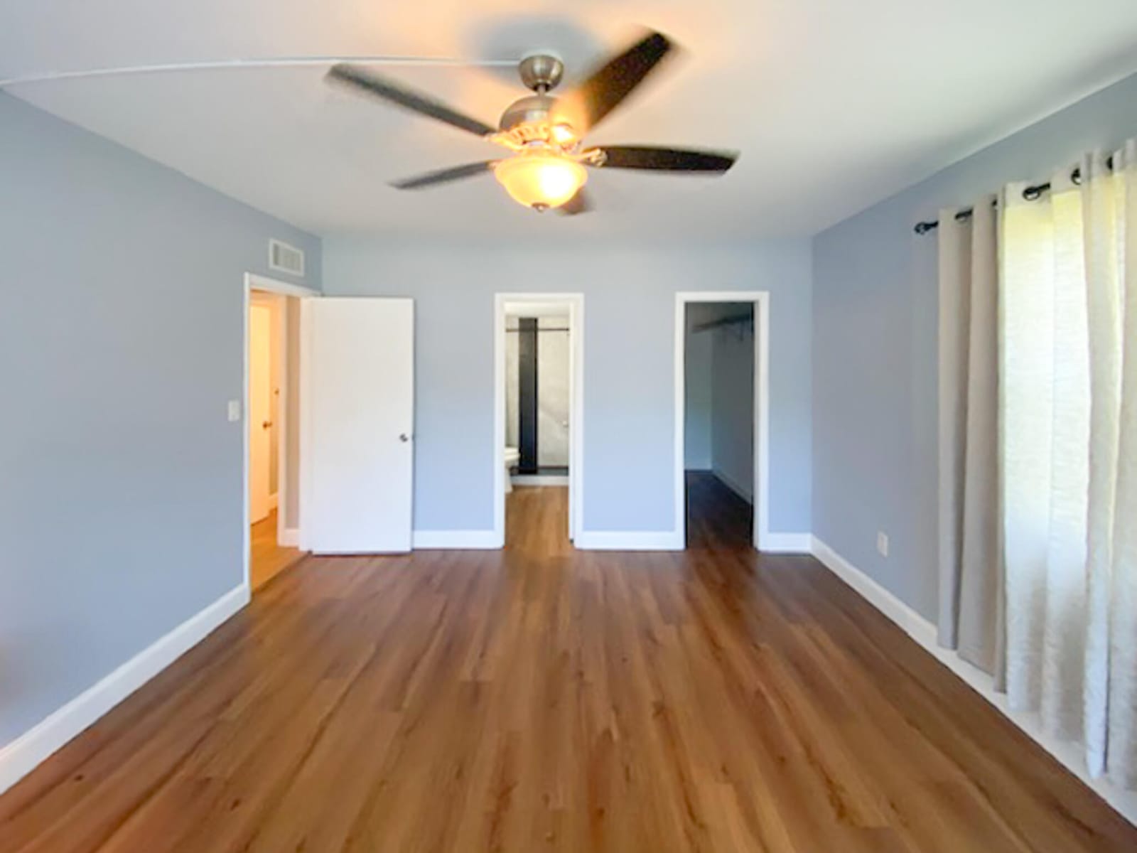 2050 OLEANDER Boulevard 7-206 — photo 6