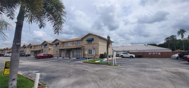 3254 W 70th Street 201, Hialeah, FL 33018