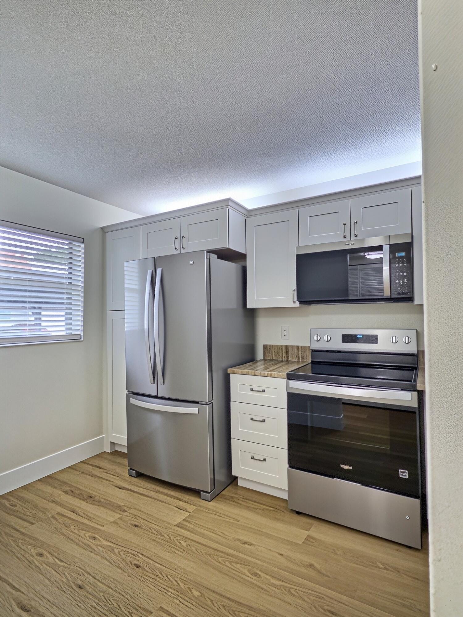 2845 SW 22ND Avenue 106 — photo 4