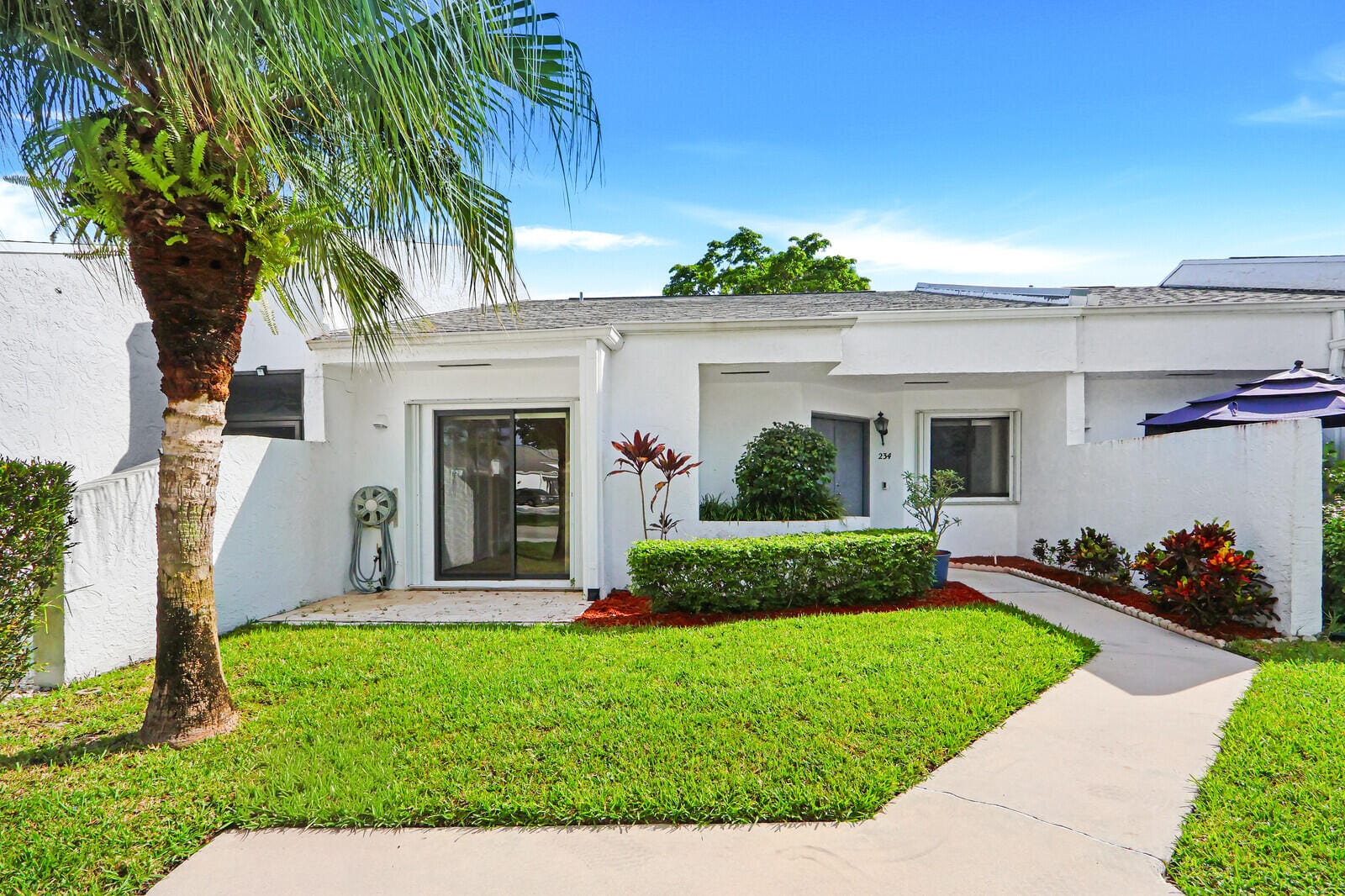 234 PAR Drive, Royal Palm Beach, FL 33411 photo 2