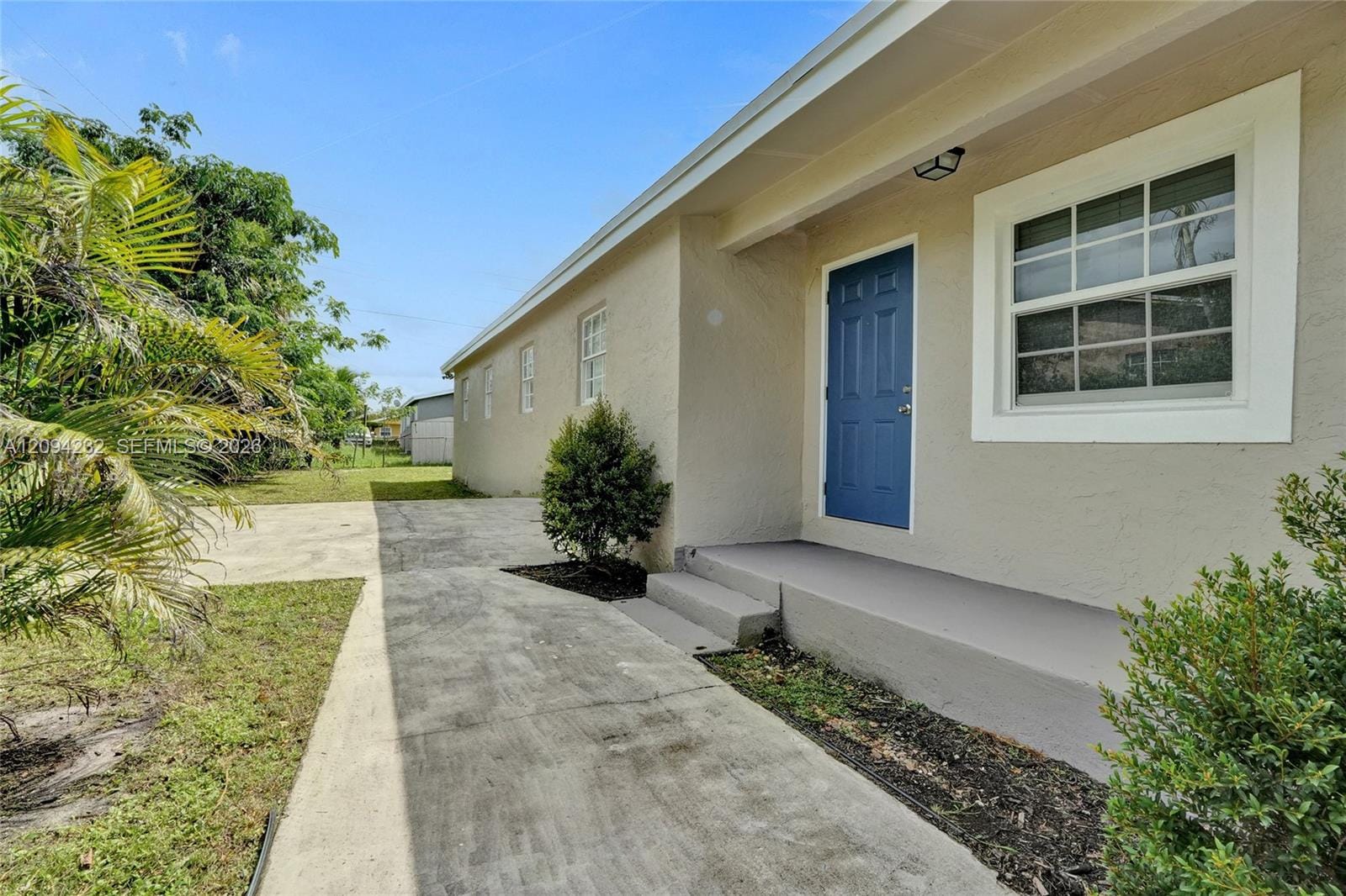 2910 NW 25th Street — photo 3