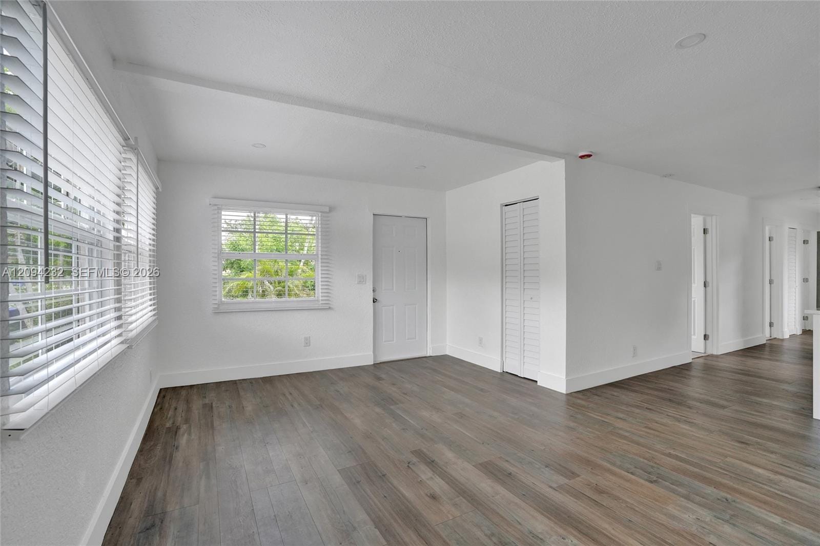 2910 NW 25th Street — photo 8