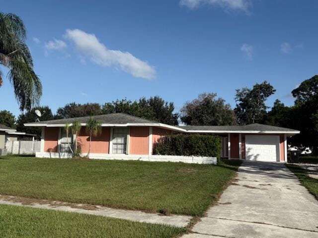 357 NE Camelot Drive, Port St. Lucie, FL 34983 photo 2