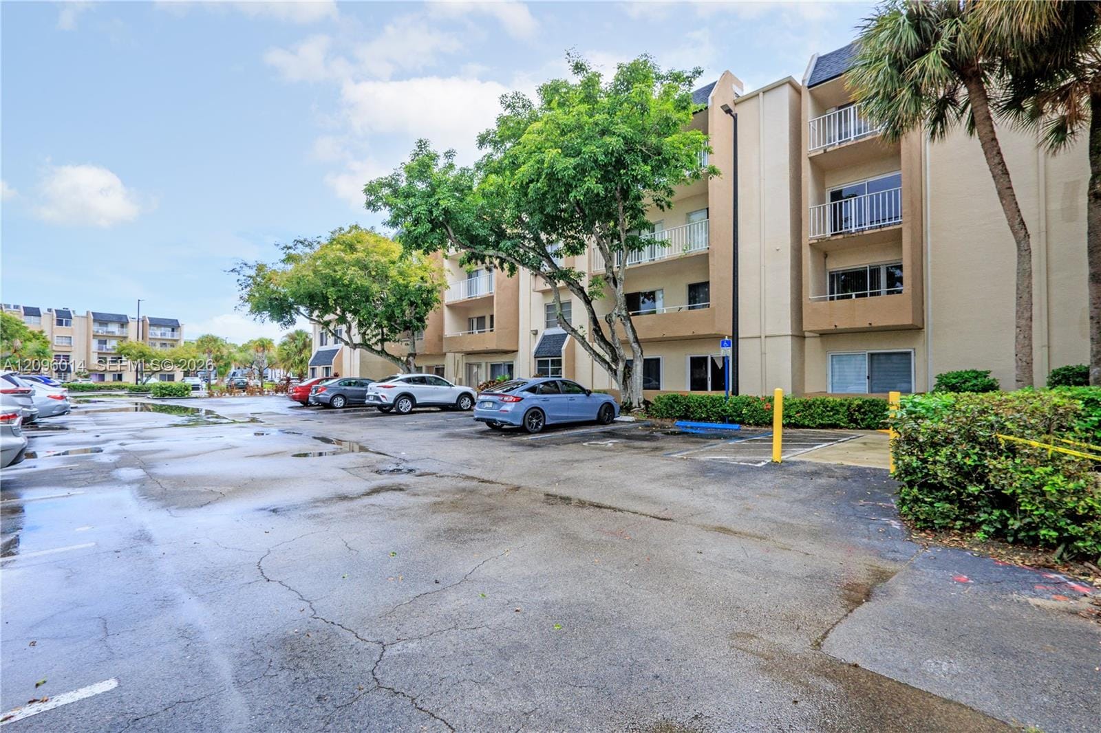7747 SW 86th Street D-210, Miami, FL 33143 photo 2