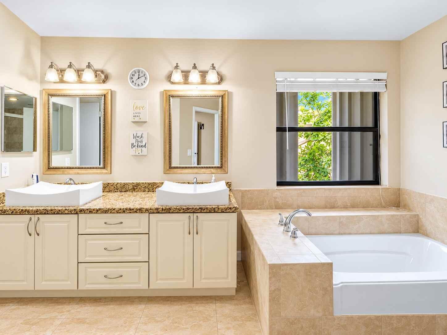 1431 SW 87TH Way — photo 7