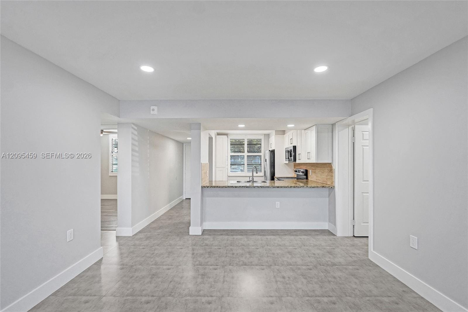 1522 Whitehall Drive 106, Davie, FL 33324 photo 15