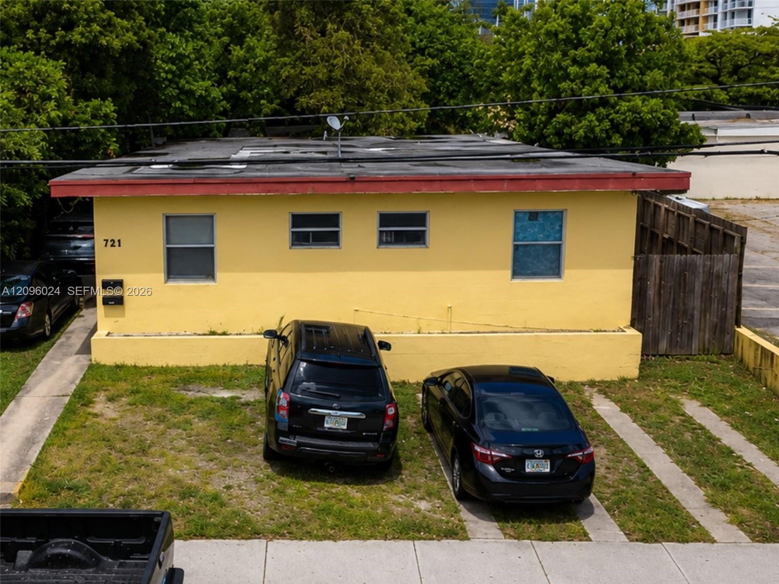 960 SW 7 Street — photo 7