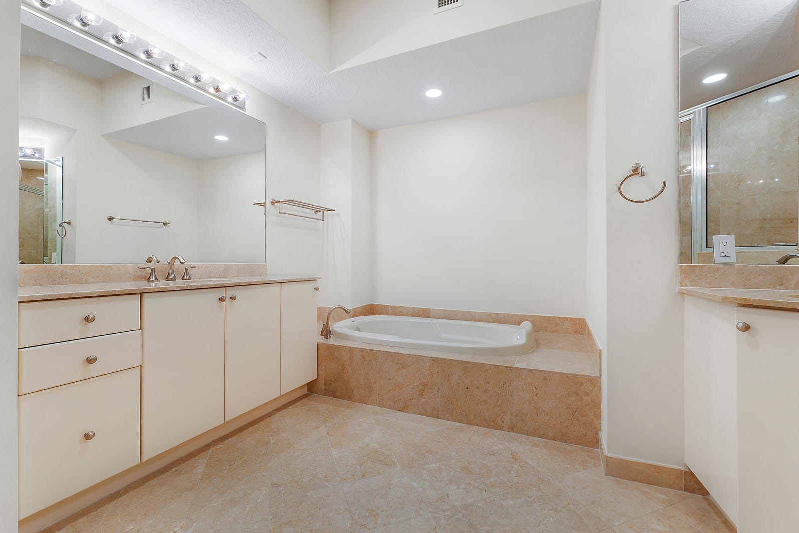 701 S OLIVE Avenue 1004, West Palm Beach, FL 33401 photo 10