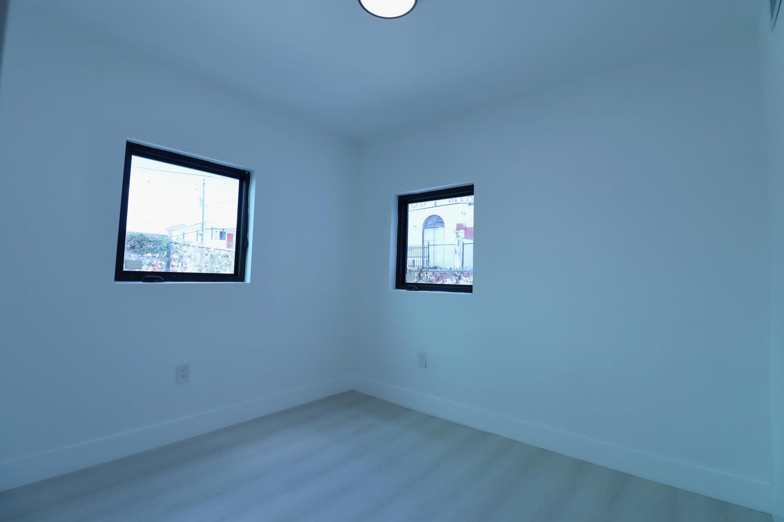 1814 NW 2nd Court 3 — photo 5