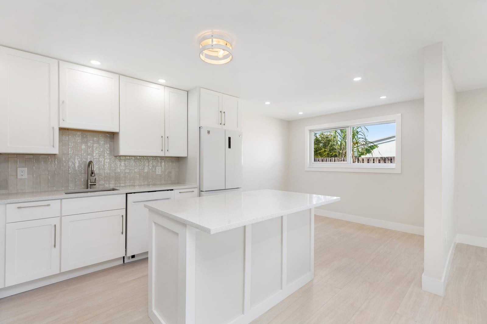 9379 KEATING Drive — photo 11