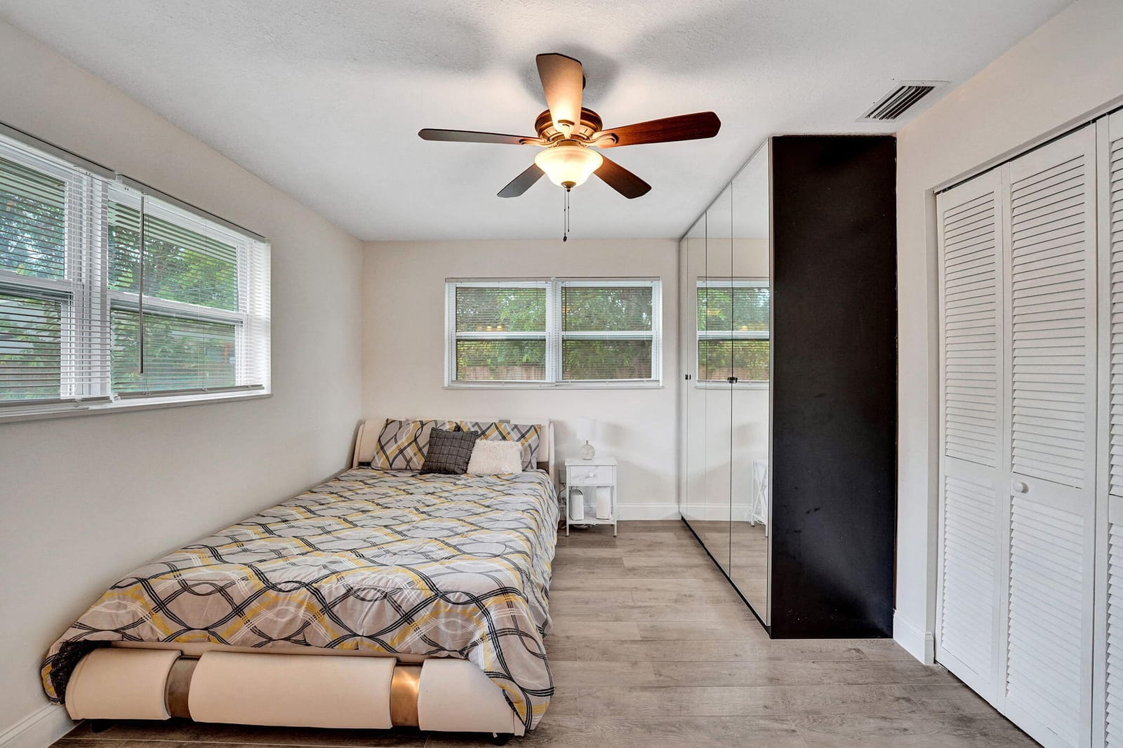 921 NW 14th Street, Fort Lauderdale, FL 33311 photo 18