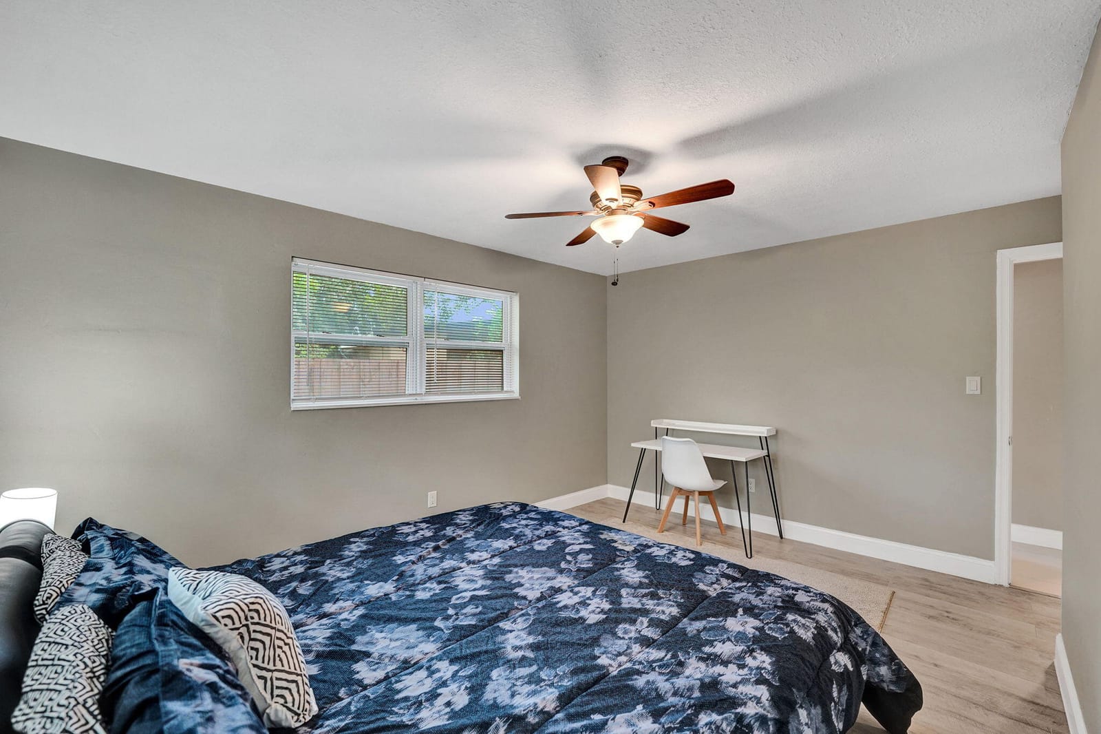 921 NW 14th Street, Fort Lauderdale, FL 33311 photo 25