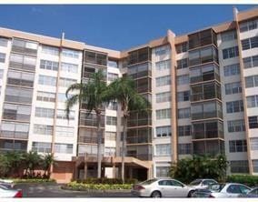 1200 SAINT CHARLES Place 409, Pembroke Pines, FL 33026 photo 3