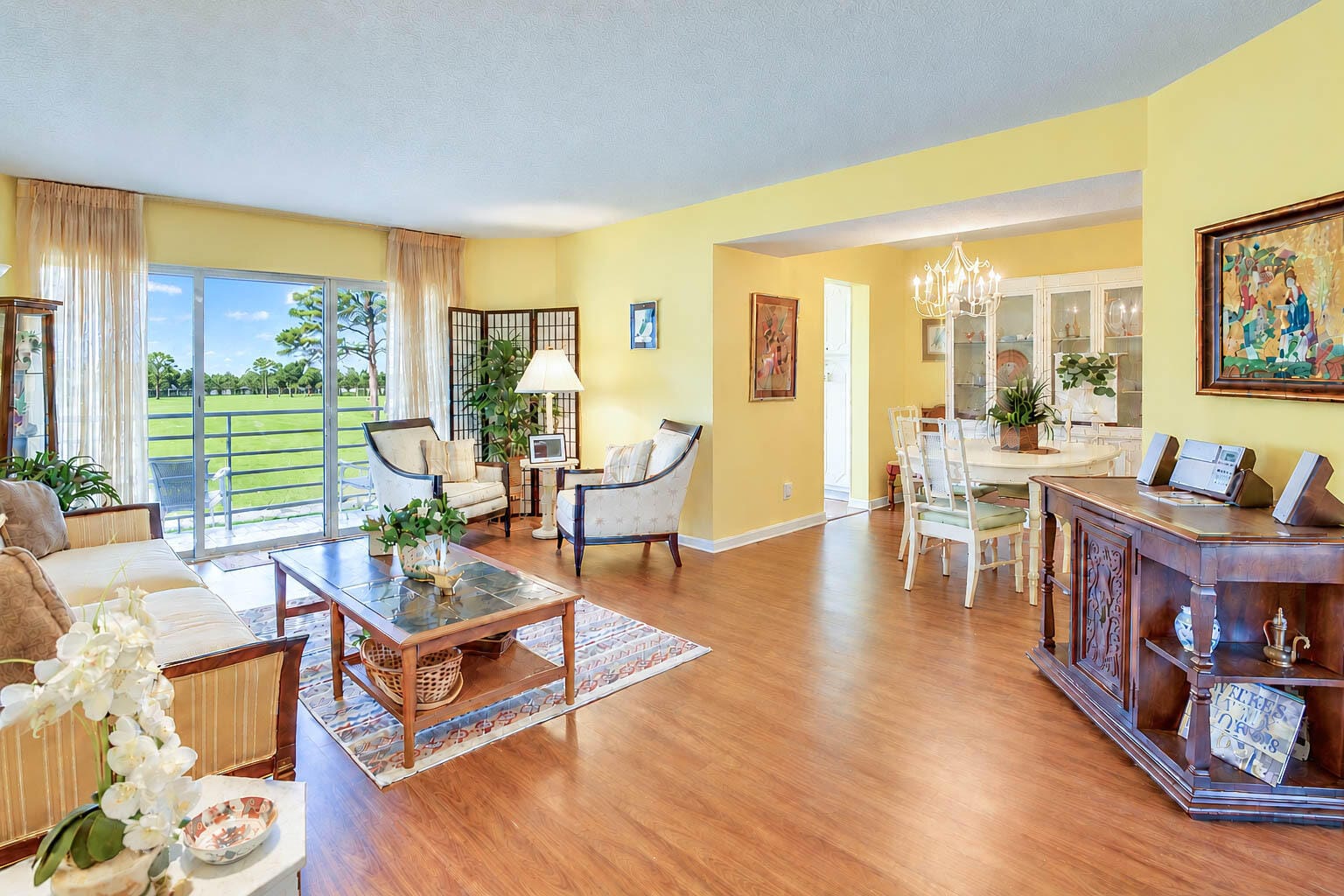 3755 VIA POINCIANA 402